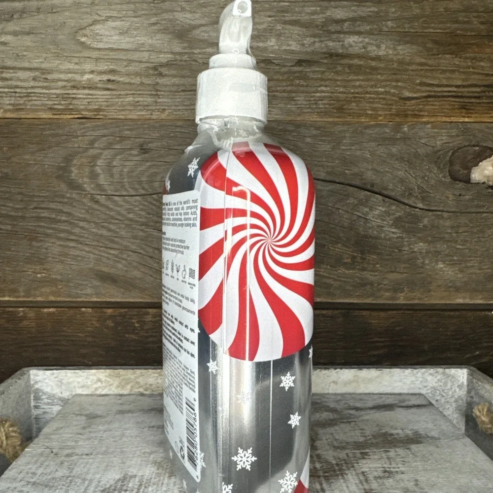 Hempz Peppermint Vanilla Swirl Holiday Body Moisturizer Lotion 17 fl oz OOS Rare